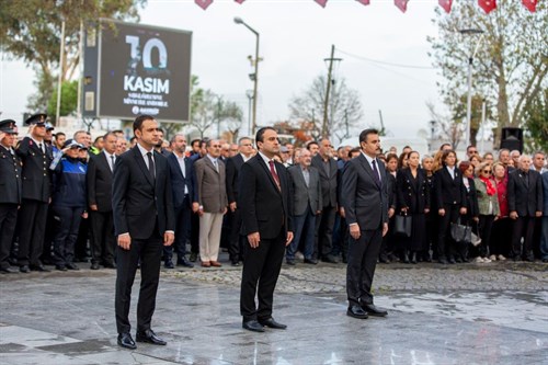 10 Kasım Ulu Önder Mustafa Kemal ATATÜRK'ü Anma Günü